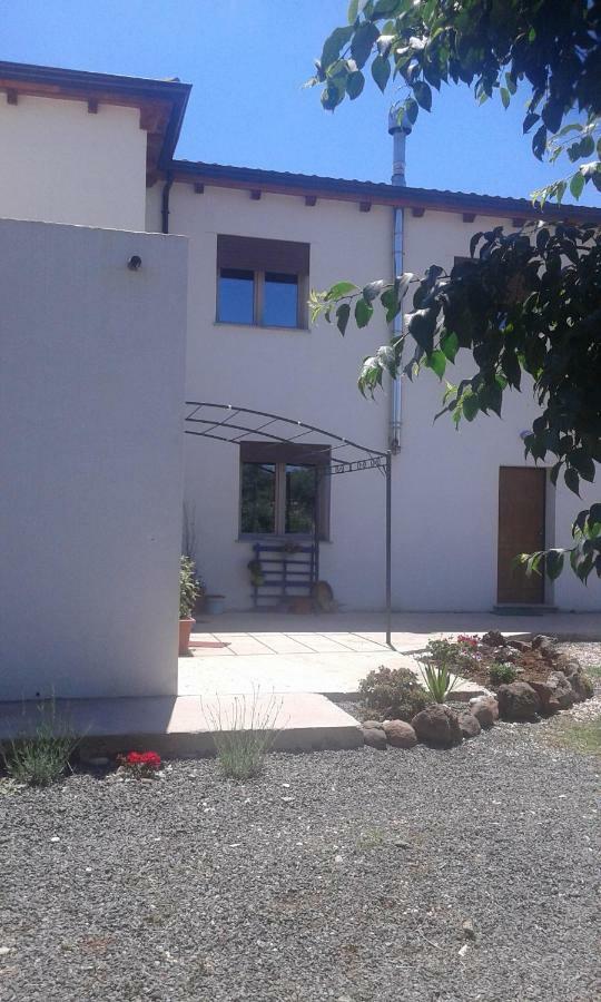 Alma Bed & Breakfast Sennariolo Buitenkant foto